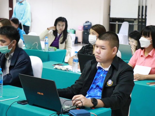 สัมมนา เรื่อง เทคนิคลูกเล่นการทำงานด้านการคำนวณโดยใช้โปรแกรม Microsoft Excel 2010